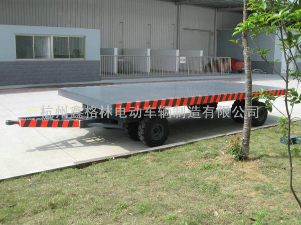 DT-15型15噸平板拖車(chē).jpg DT-15型15噸平板拖車(chē).jpg